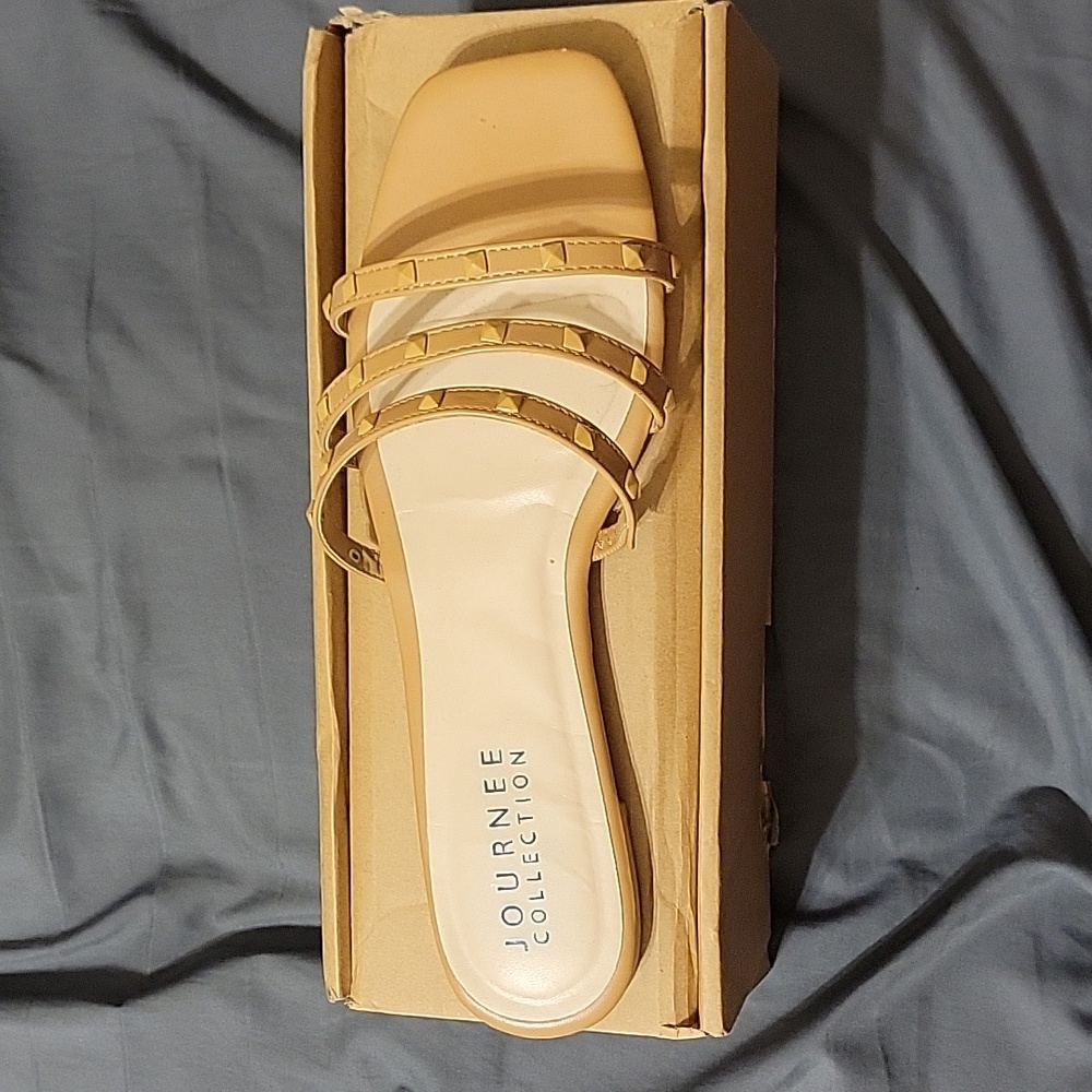 MAKE AN OFFER! Journee Studded Sandals